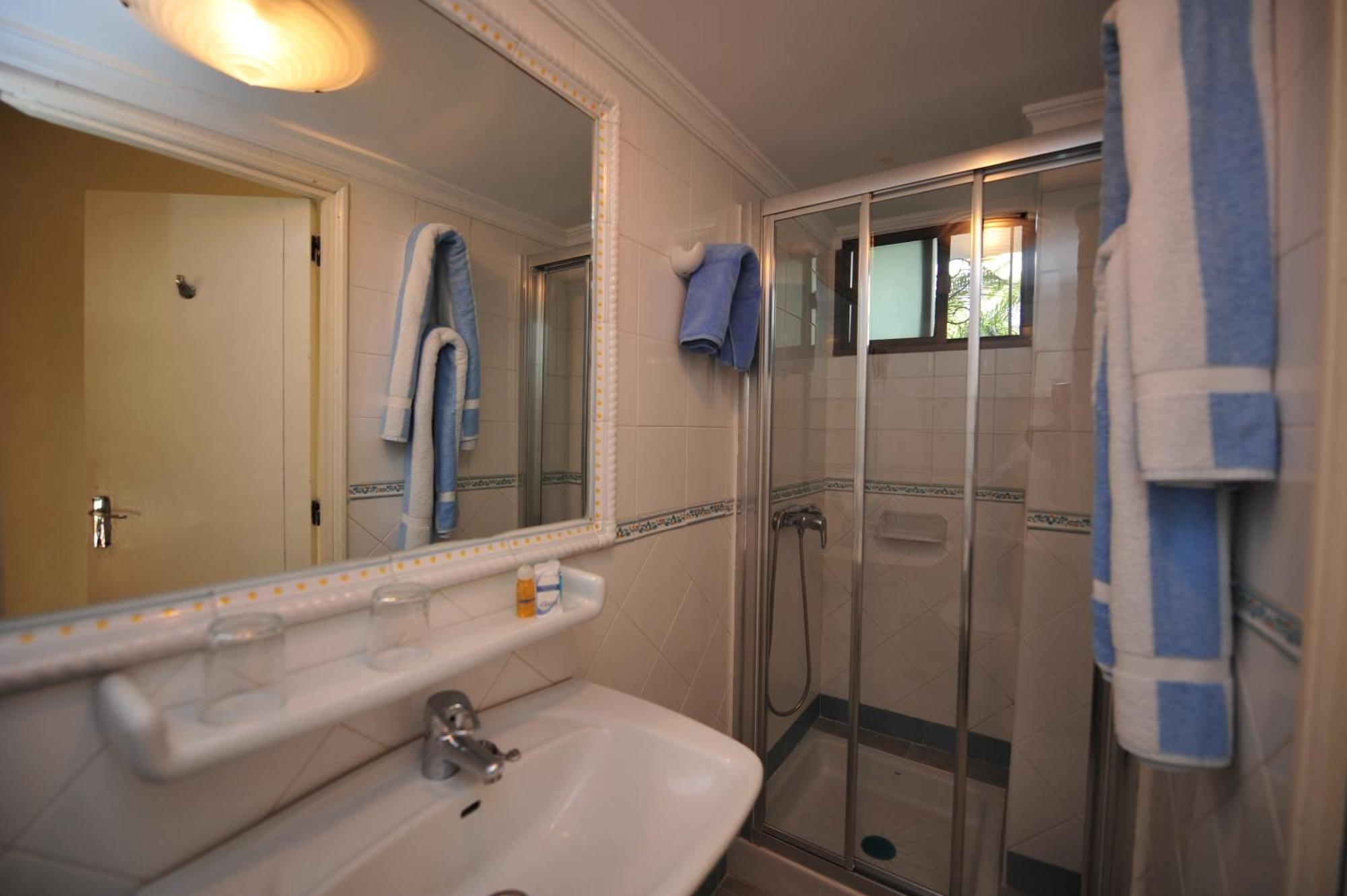 Apartment Hotel Taboga (Adults Only) 플라야 델 잉글스 외부 사진